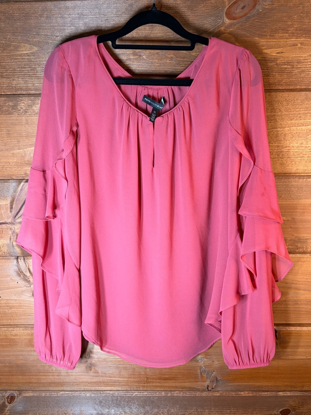 White House Black Market Dusty Pink Ruffle Sleeve Blouse Size 12 💕🌸
